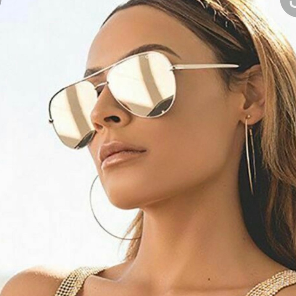 Quay Australia Desi High Key Gold Sunglasses